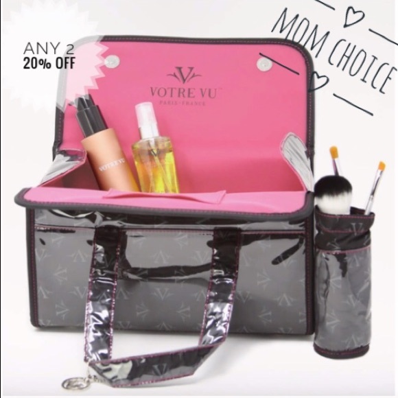 Votre Vu Handbags - Large Votre Vu Cosmetics/Toiletries Make-Up Case